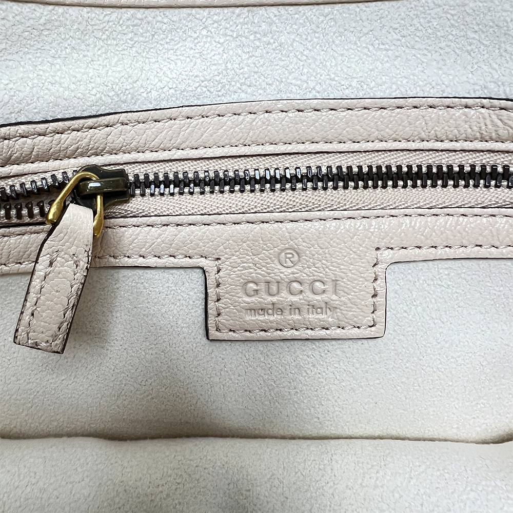 アフロディーテ ミディアム 726274