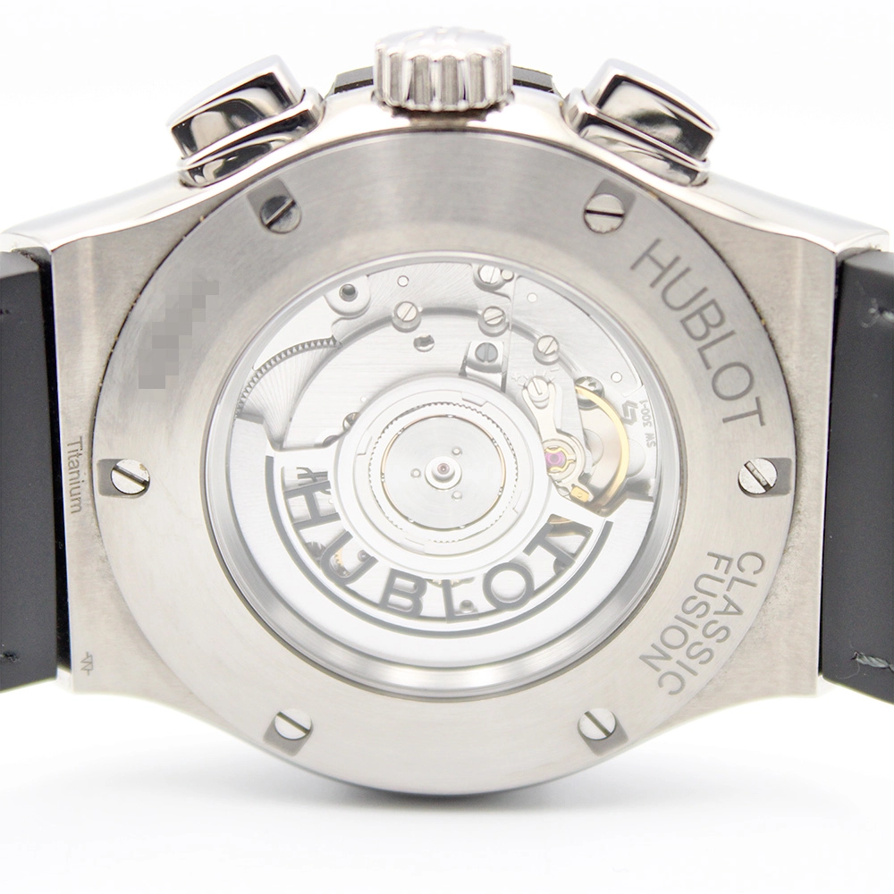 クラシックフュージョン チタニウム クロノグラフ レーシンググレー