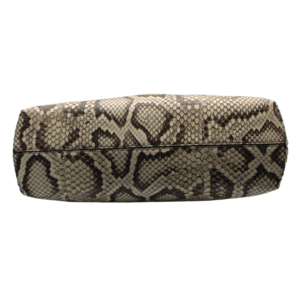 ファースト ミディアム 2Way クラッチ ショルダーバッグ