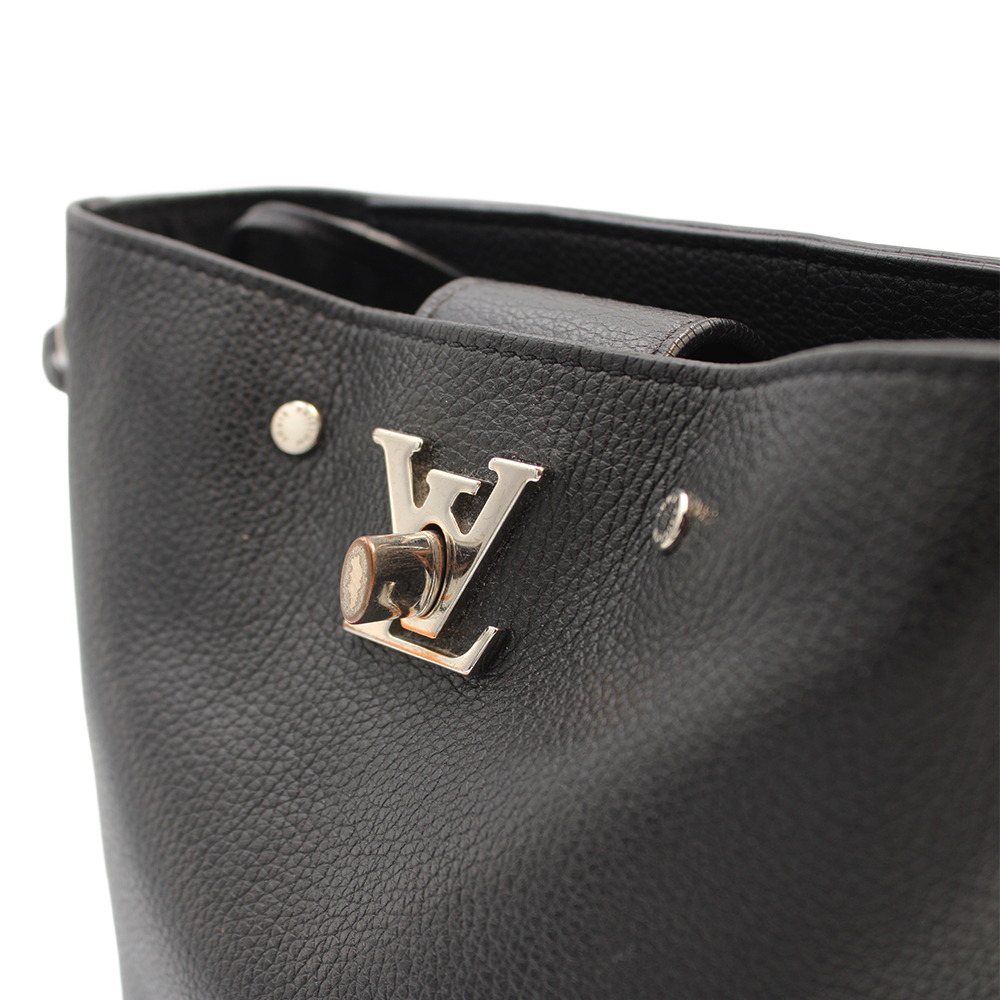 LVロゴ ナノロックミーバケット M68709