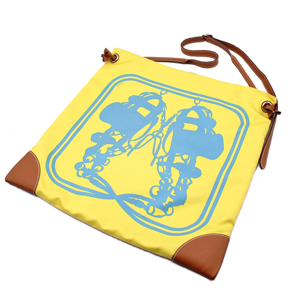 シルキーシティ　ショルダーバッグ