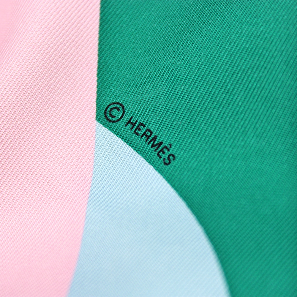 シルキーシティ　ショルダーバッグ