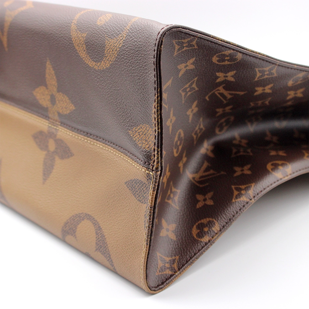 オンザゴーGM M45320 モノグラム・ジャイアント