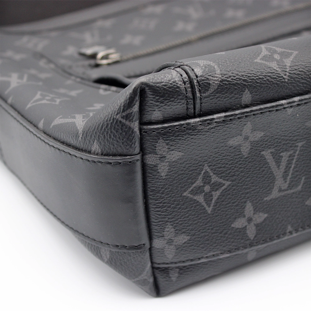 オディセ メッセンジャーPM ショルダーバッグ バッグ M44223