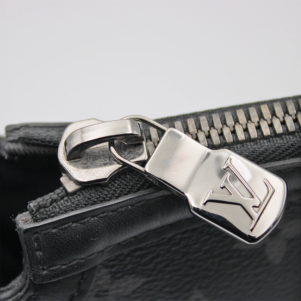 オディセ メッセンジャーPM ショルダーバッグ バッグ M44223