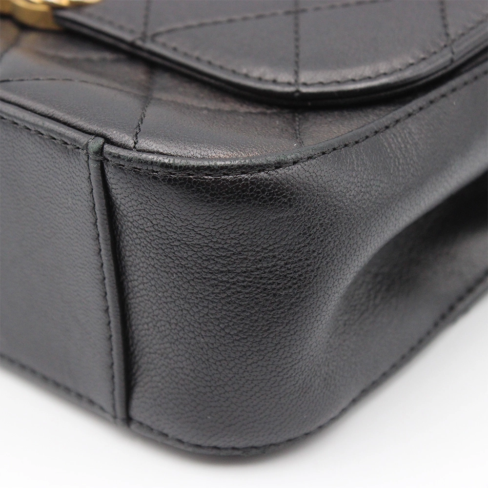 シャネル マトラッセ トップハンドル フラップバッグ 黒 ゴールド金具 レディース ラムスキン ショルダーバッグ