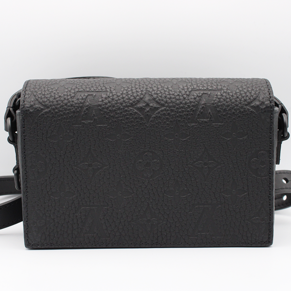 モノグラムトリヨン　スティーマー・ウェアラブル ウォレット