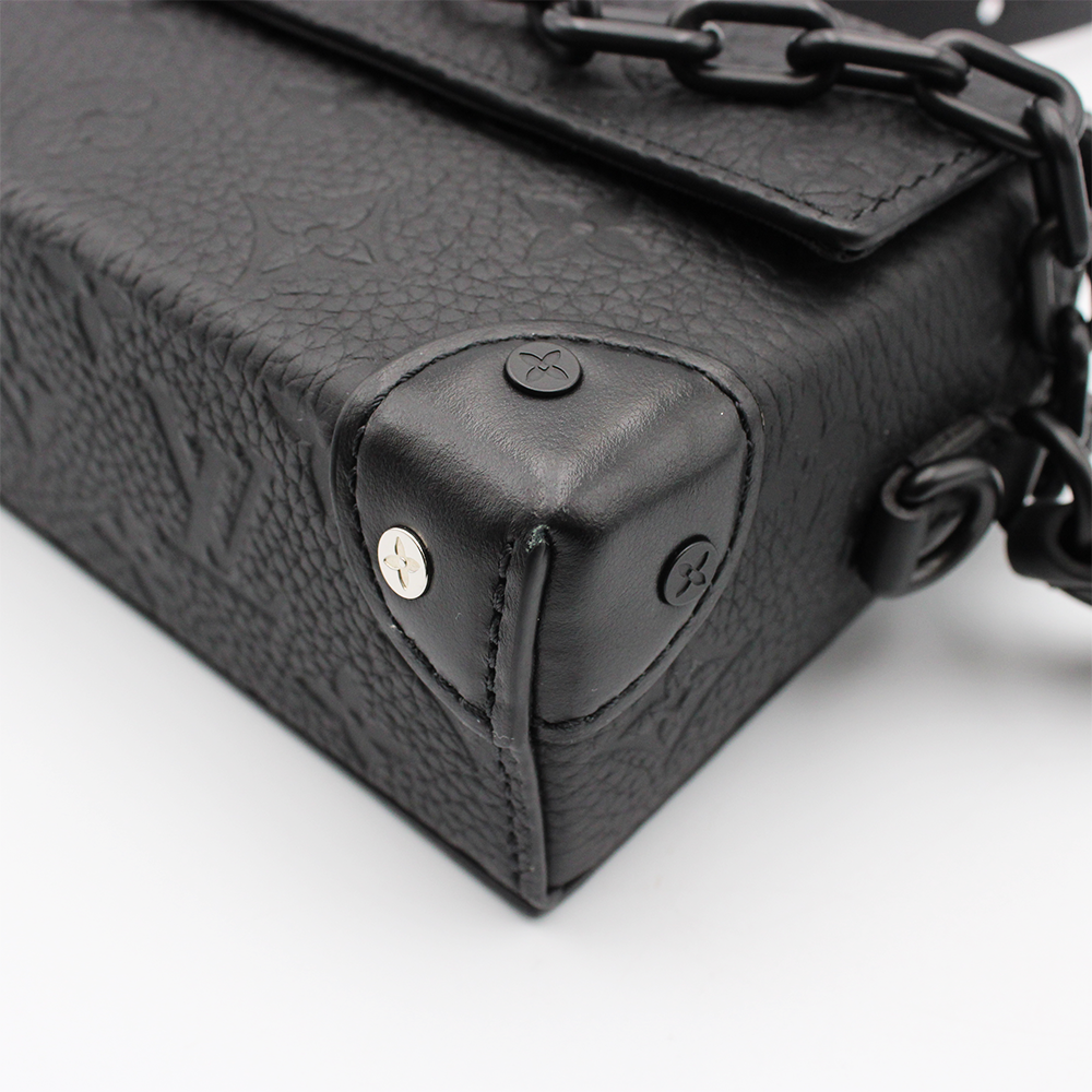 モノグラムトリヨン　スティーマー・ウェアラブル ウォレット