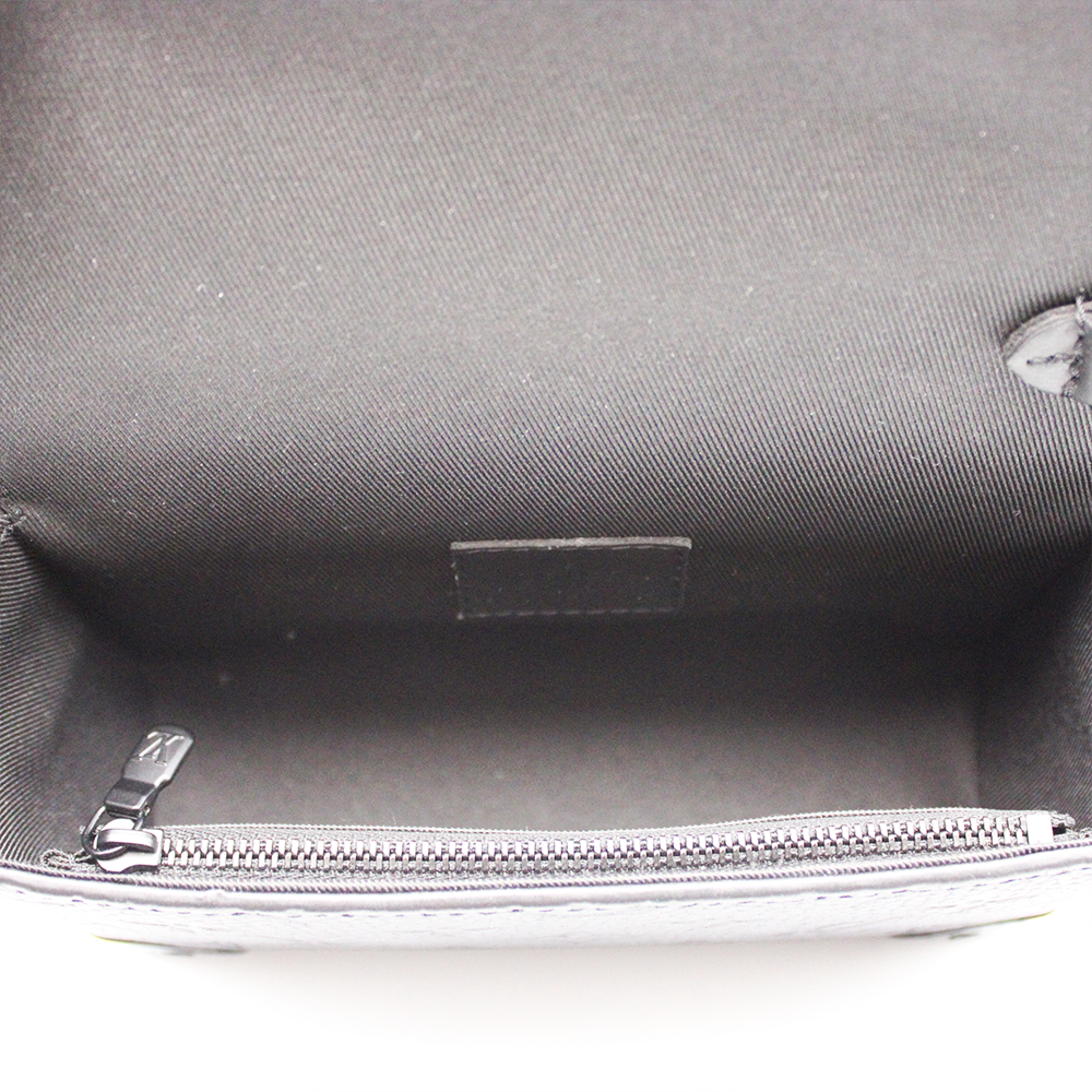 モノグラムトリヨン　スティーマー・ウェアラブル ウォレット