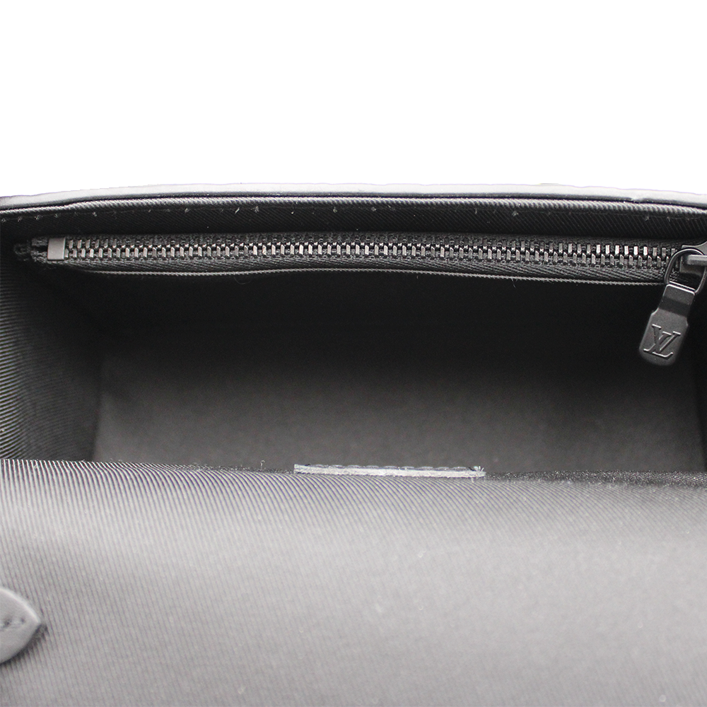 モノグラムトリヨン　スティーマー・ウェアラブル ウォレット