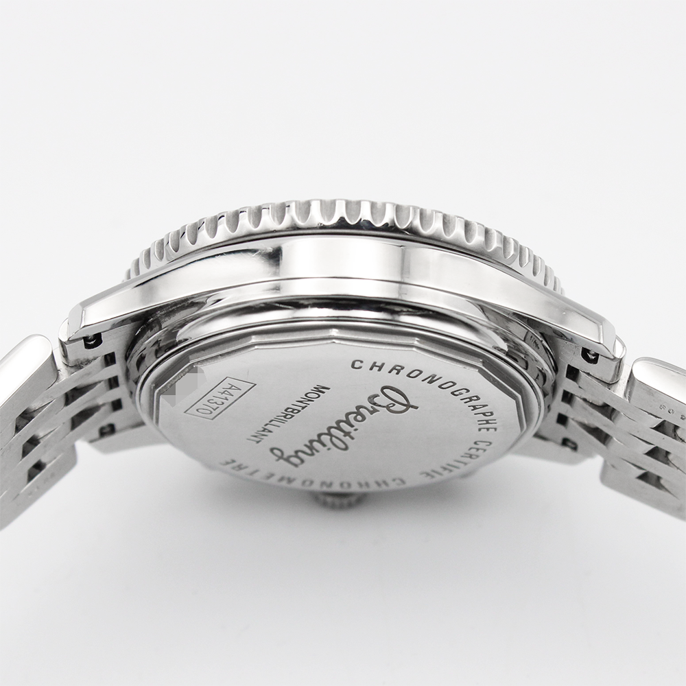 ナビタイマー モンブリラン ホワイト A41370