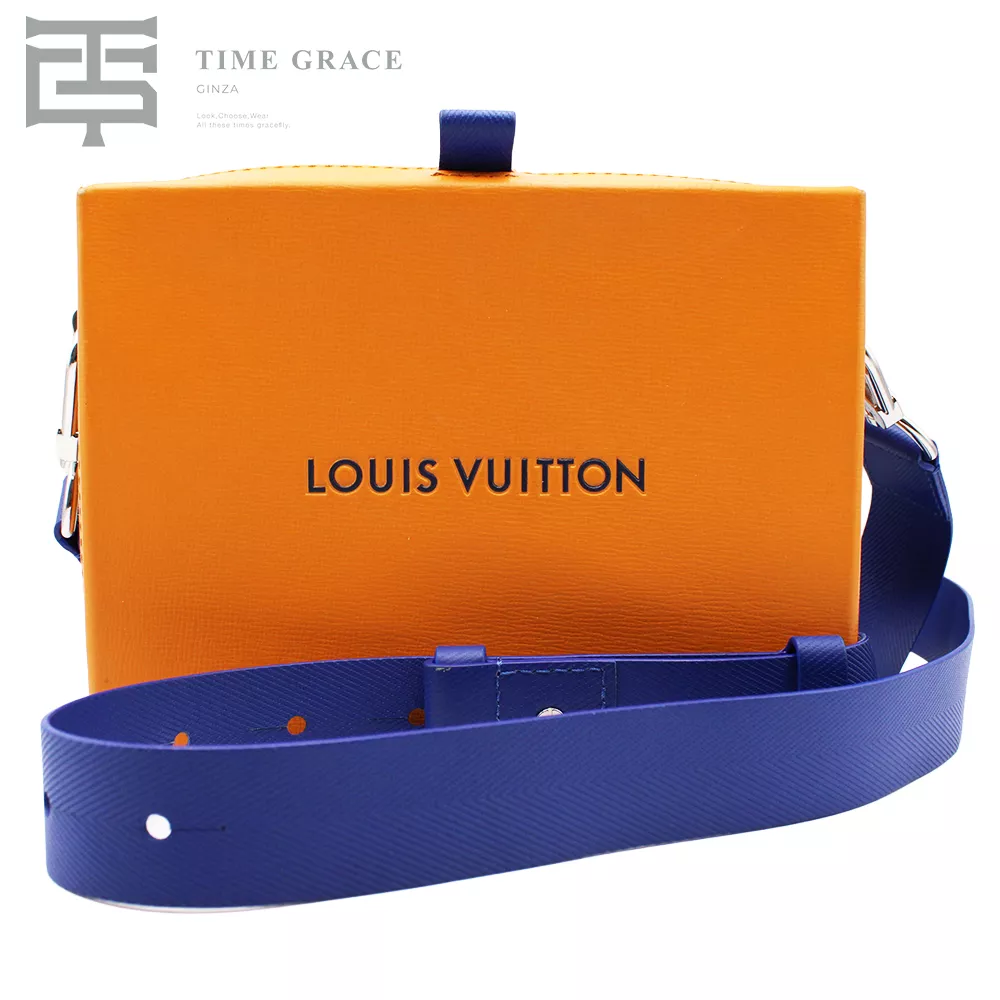 ショッパークラッチバッグ