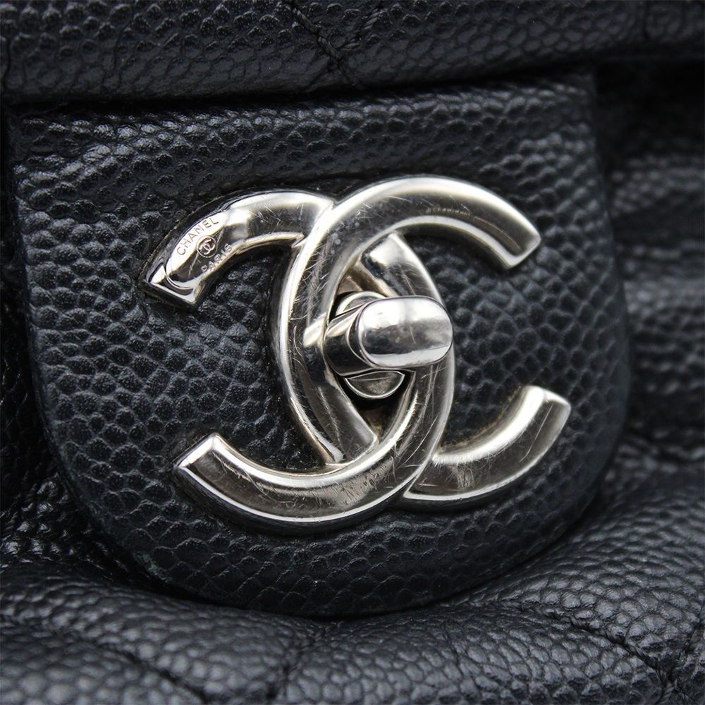 マトラッセ30 キャビアスキン シングルチェーンショルダー