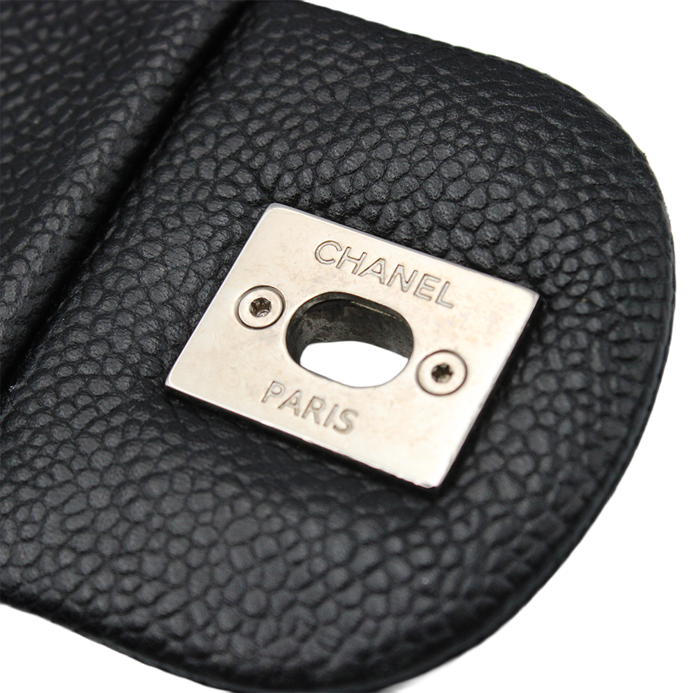 マトラッセ30 キャビアスキン シングルチェーンショルダー