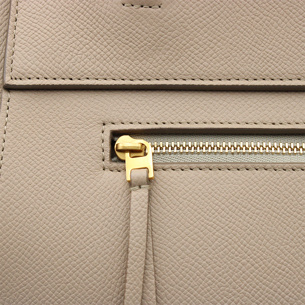 セリーヌ ベルトバッグ マイクロ ライトトープ カーフレザー