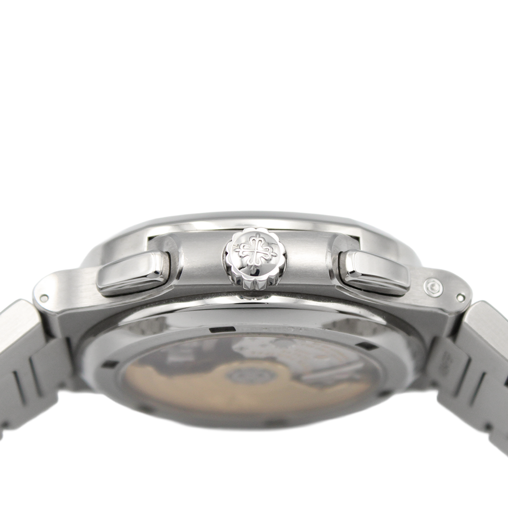 ノーチラス トラベルタイム クロノグラフ 5990/1A-001