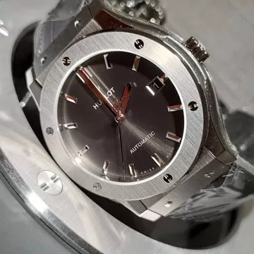 HUBLOT CLASSIC FUSION
