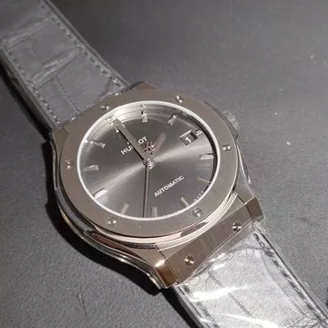 HUBLOT CLASSIC FUSION