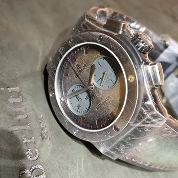 HUBLOT CLASSIC FUSION