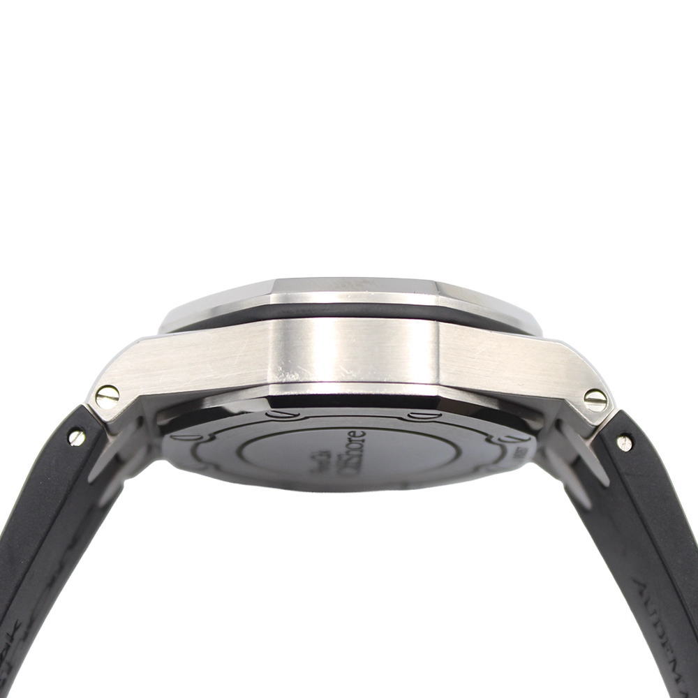 ロイヤル オーク オフショア クロノグラフ 37mm