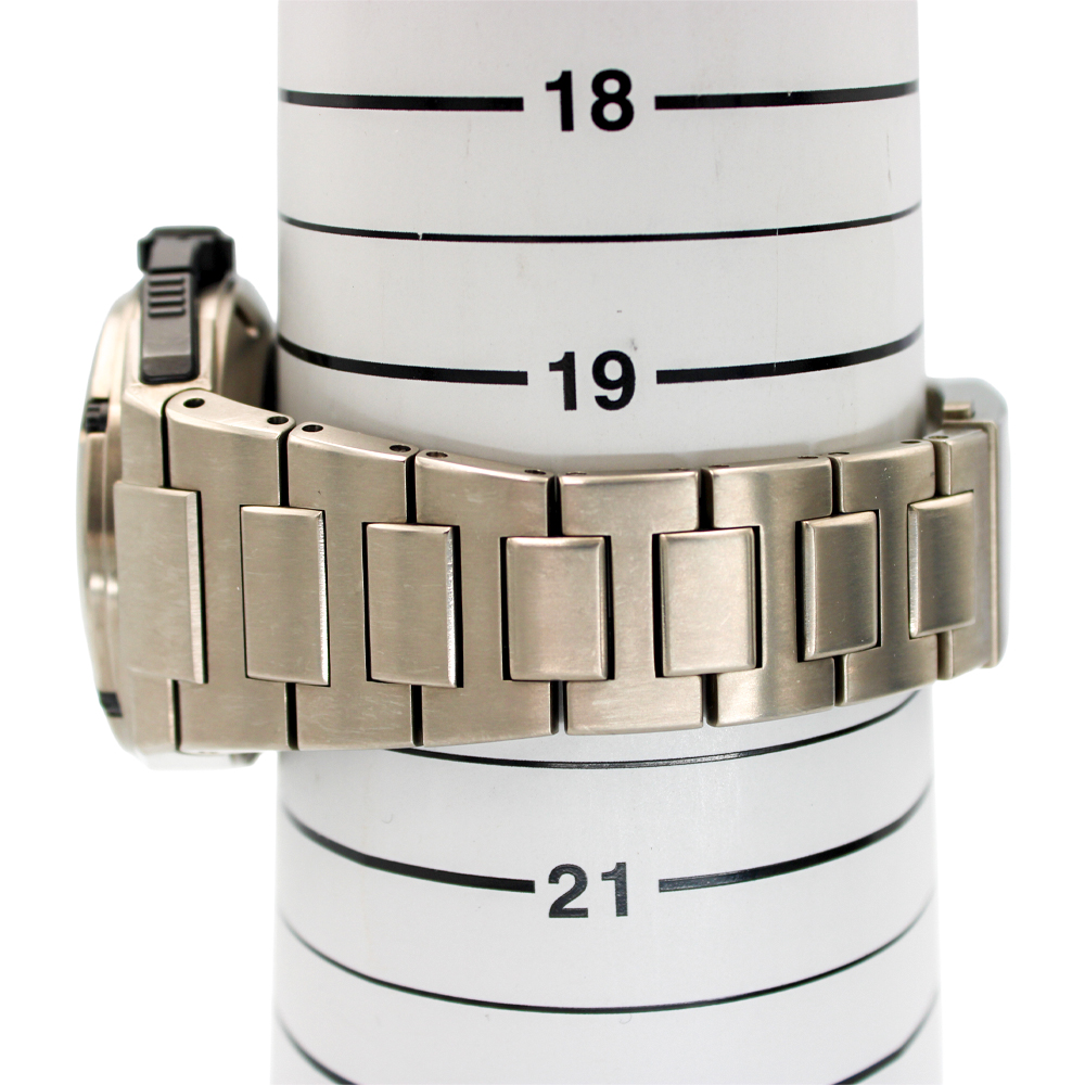 インヂュニア クロノグラフ ルイス・ハミルトン リミテッド