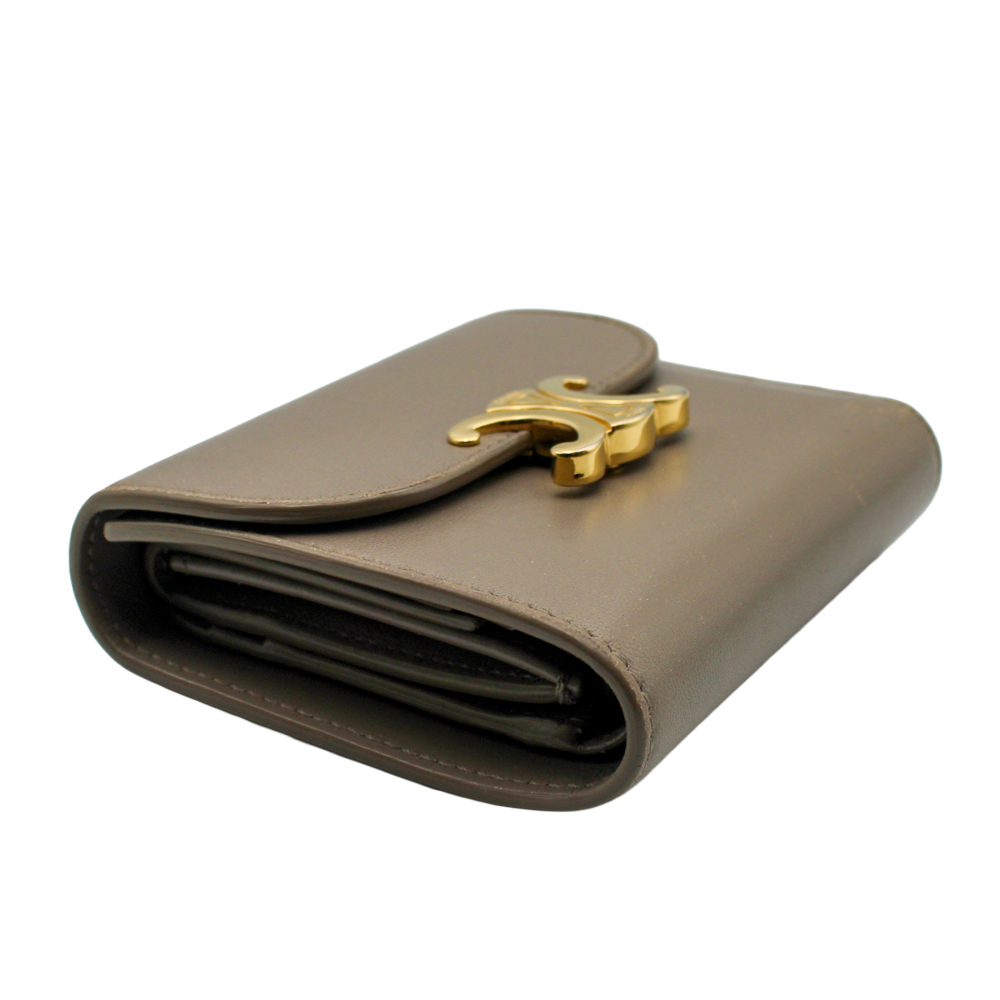 トリオンフ レザー コンパクトウォレット グレージュ