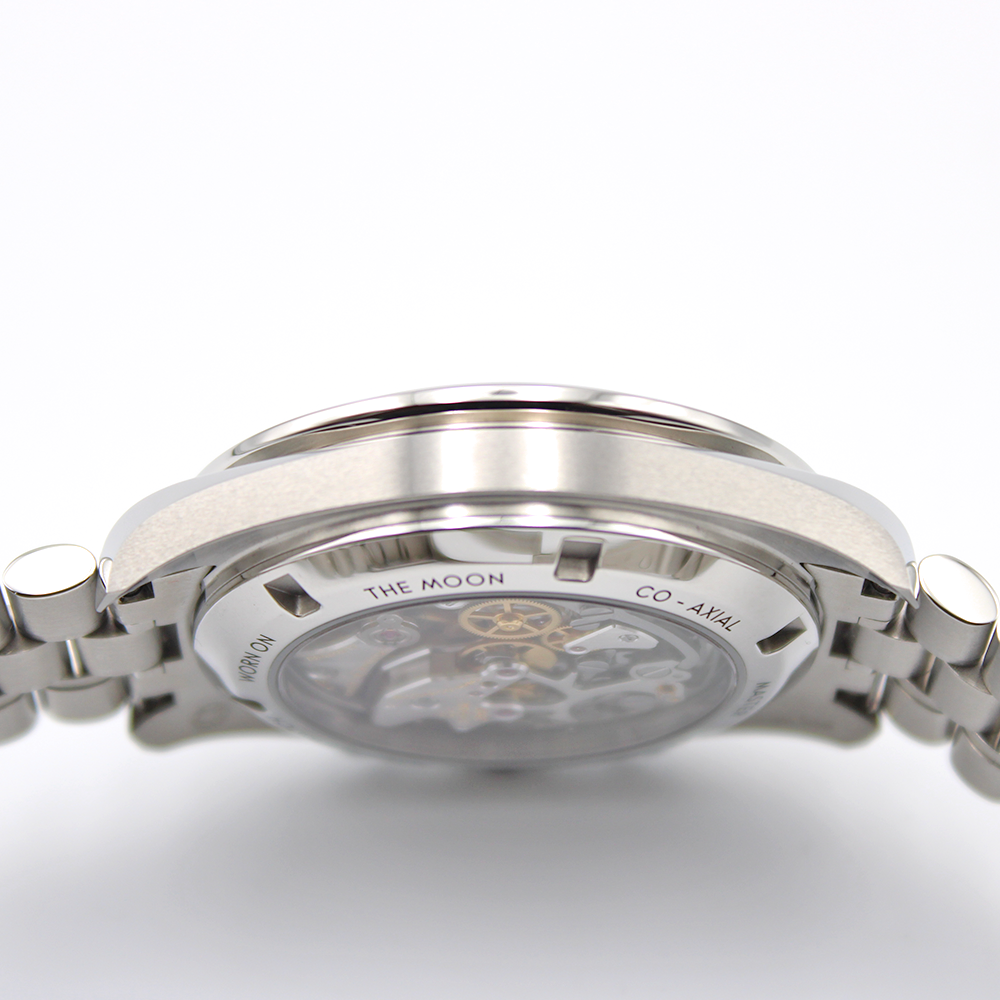 スピードマスター ムーンウォッチ プロフェッショナル ホワイト 42mm