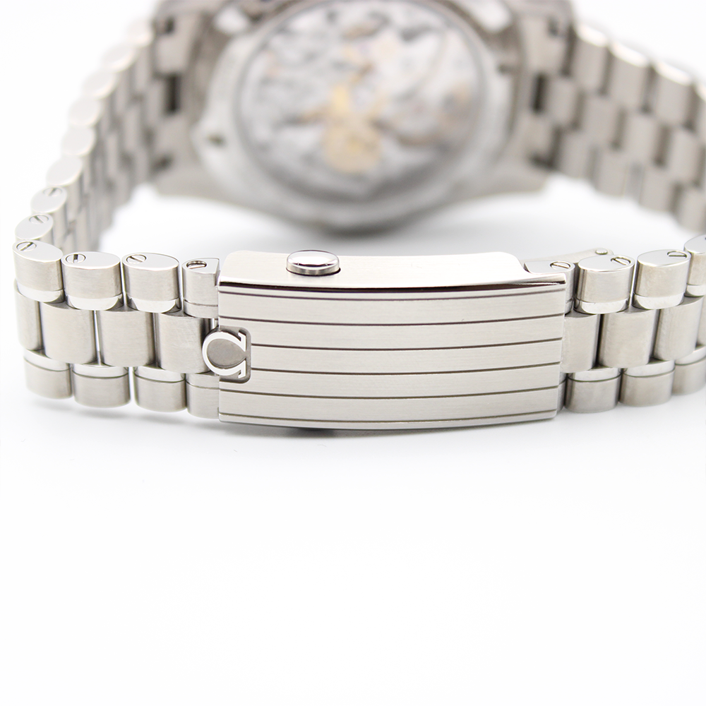 スピードマスター ムーンウォッチ プロフェッショナル ホワイト 42mm