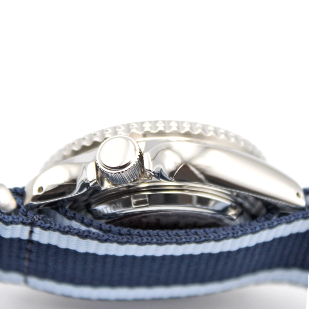 セイコー5 スポーツ スーパーカブコラボ限定 デイデイト SBSA237