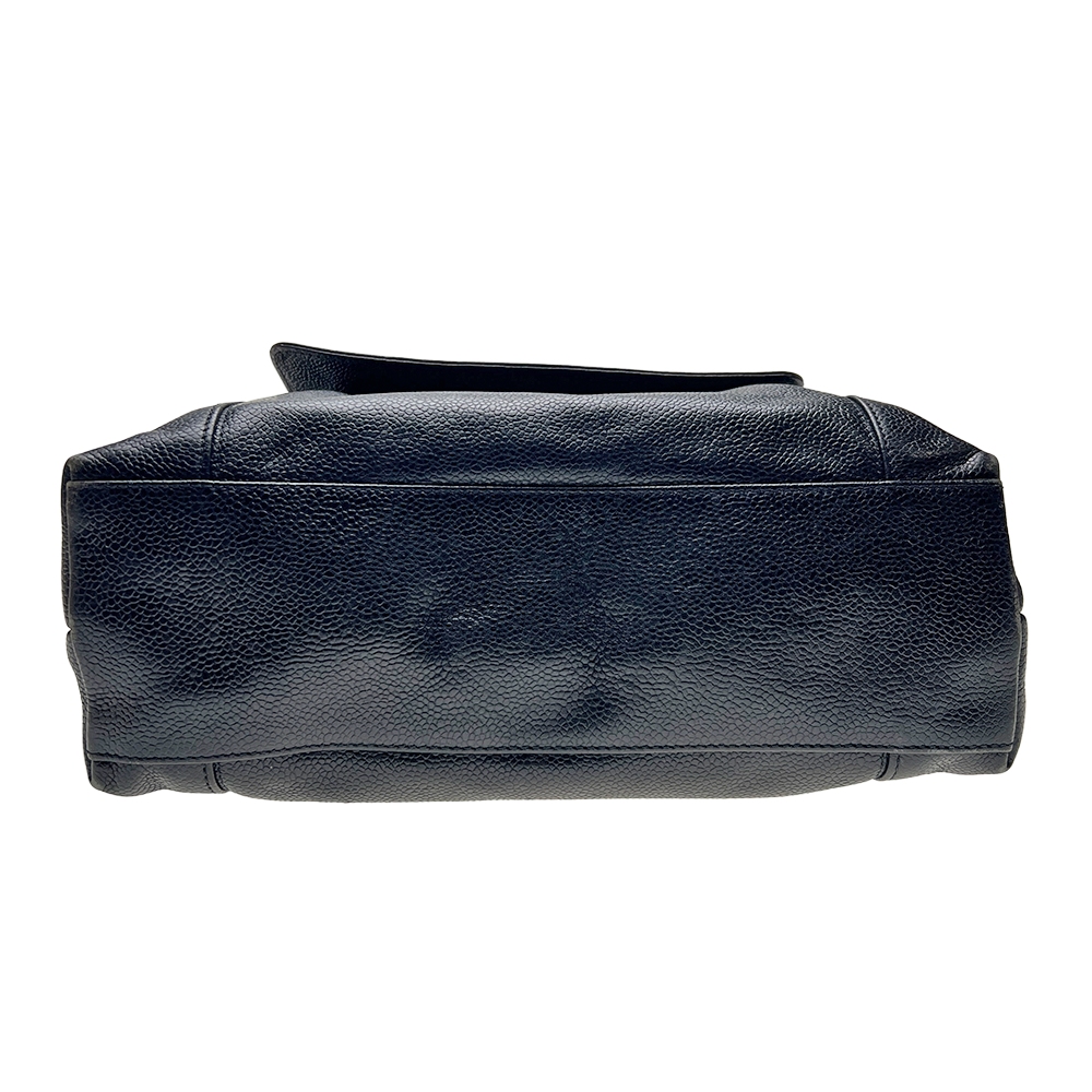 ココマーク キャビアスキン レザー ターンロック チェーン ショルダー