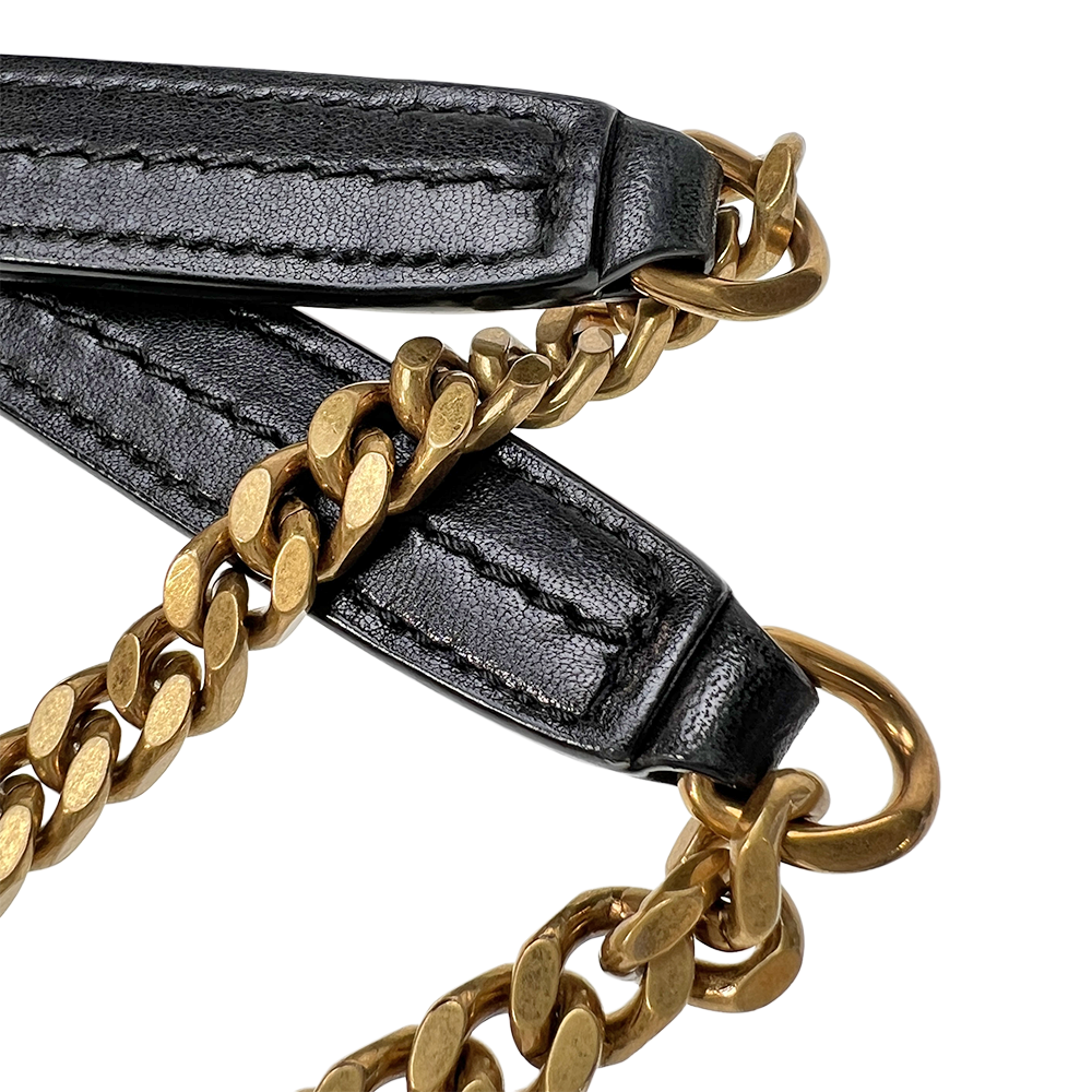 ルル パファー チェーンショルダーバッグ ラムスキン ブラック