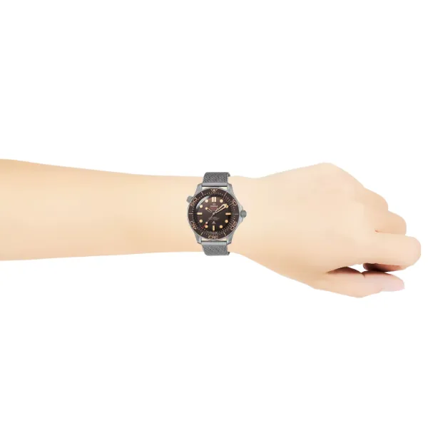 シーマスター ダイバー 300M 007エディション コーアクシャル マスター クロノメーター 42MM